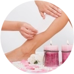 Эпиляция ног теплым воском